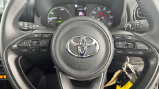 Toyota Yaris 1.5 Hybrid Icon 5dr CVT Hybrid Hatchback